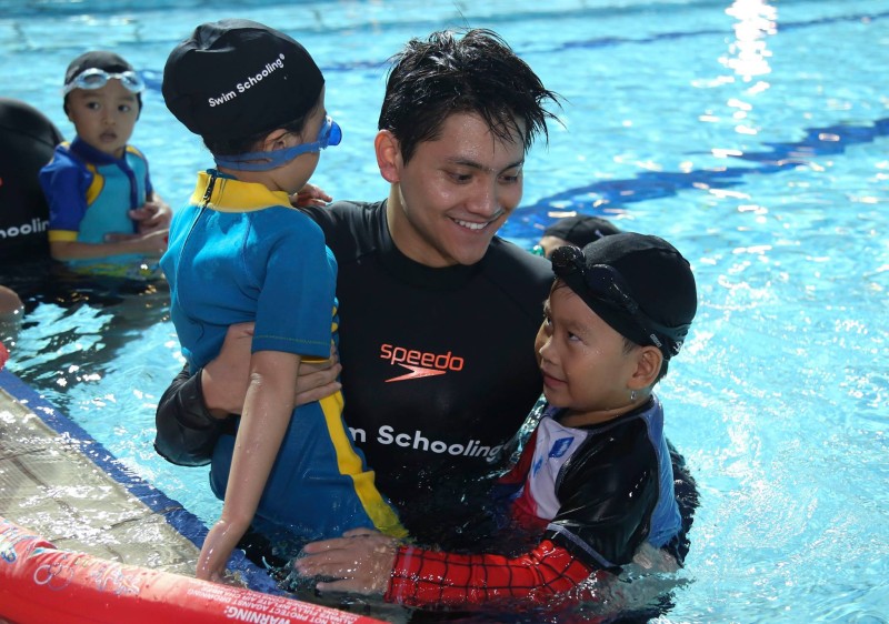 Swim Schooling - Joseph Schooling with Kids